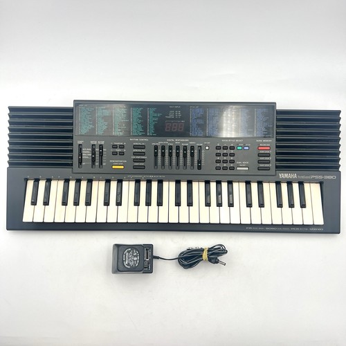 1989 Vintage Yamaha PortaSound PSS-380 Digital Synthesizer Keyboard Works Great