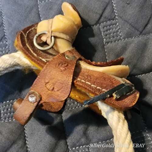 Vtg Miniature Horse Saddle Western Tooled Leather With Laso Rope and Felt Bottom - Picture 2 of 15