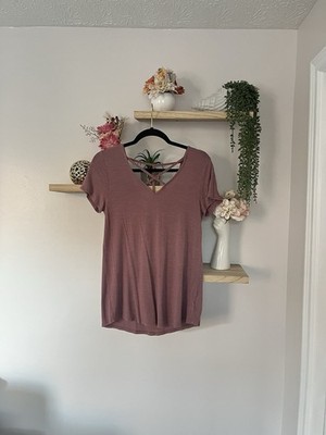 Pink Rose blush pink v-neck t-shirt/top - size Small