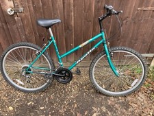 Women's / Girls Mountain Bike Bike