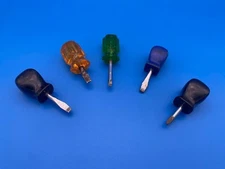 Mixed Lot of 5 Vintage Stubby Screwdrivers - 2 Phillips & 3 Flathead
