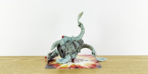 Rare BAKUGAN "Battle Damaged" Haos VIPER HELIOS 570G Spin Master/Sega Toys VHTF - Picture 7 of 10