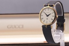 [Near MINT w/Box] GUCCI 2000M Roman Dial 30mm Gold Quartz Unisex Watch Japan