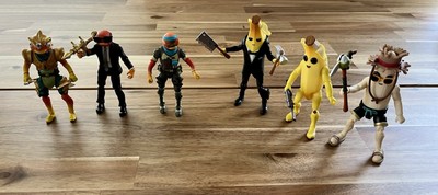 Fortnite Fortfight Peely   vs Fishstick Target Figure box set Epic Games