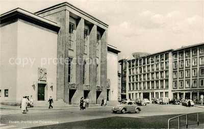 Essen Ruhr Partie am Opernhaus