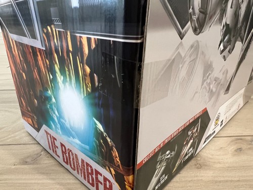 Star Wars 30 Aniversario TIE BOMBER Objetivo Excl. y Piloto NUEVO, IMPECABLE Y COMO NUEVO - Imagen 13 de 24