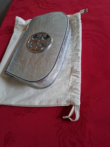 BORSA POCHETTE TORY BURCH REVA METALLIZZATA NUOVA CON ETICHETTA - Foto 3 di 15