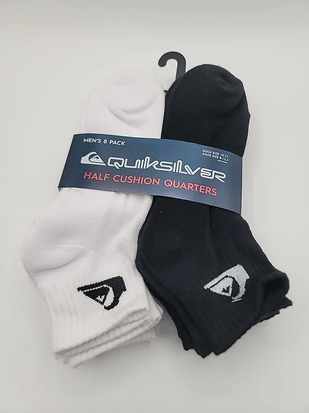 New Quiksilver 8 Pack Black and White Half Cushioned Quarter Socks Size 8-12.5
