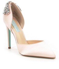 NIB Blue by Betsey Johnson Rosie Rhinsetone Evening Pumps in Champagne