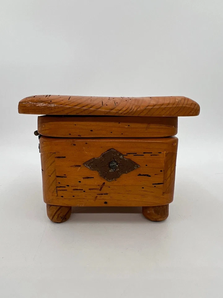 Antique Wormwood Box Bird Motif Handmade Hinged Lid Metal Details 1700s-1800s - Image 2 of 4