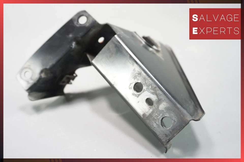 Soporte de montaje de núcleo delantero izquierdo BMW 325XI 335I 2007-2013 7116705 OEM Foto 3 de 4