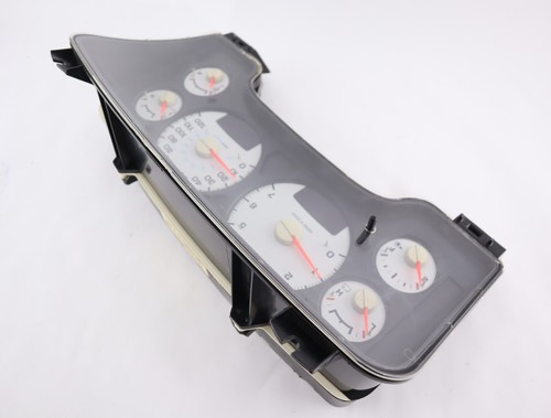 04 - 05 Dodge Ram 1500 2500 Gas Instrument Panel Cluster Speedometer P56051103AF - Picture 9 of 11