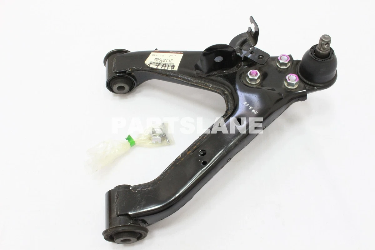 MR508132 Mitsubishi OEM Genuine ARM ASSY, RR SUSP, UPR RH | eBay