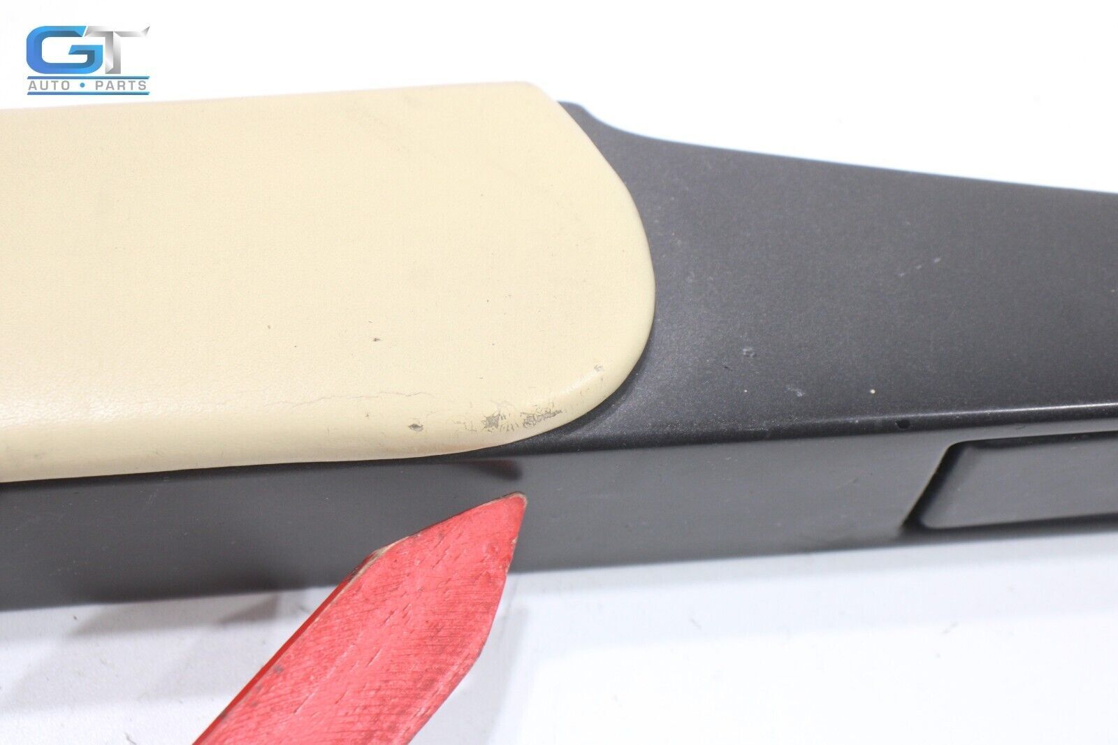 07-10 ASTON MARTIN V8 VANTAGE LEFT SIDE INTERIOR DOOR PANEL ARMREST COVER OEM