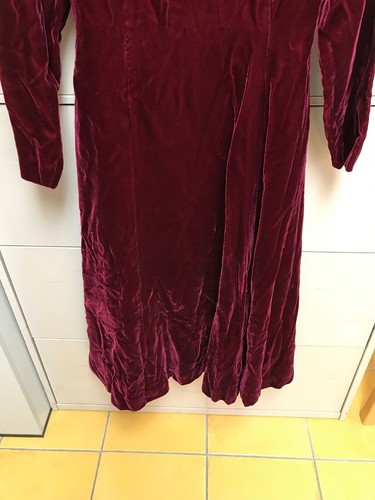 Vintage Dark Red Velvet Dress With Black Ribbon Bow Size Medium Zip Up - Picture 3 of 12