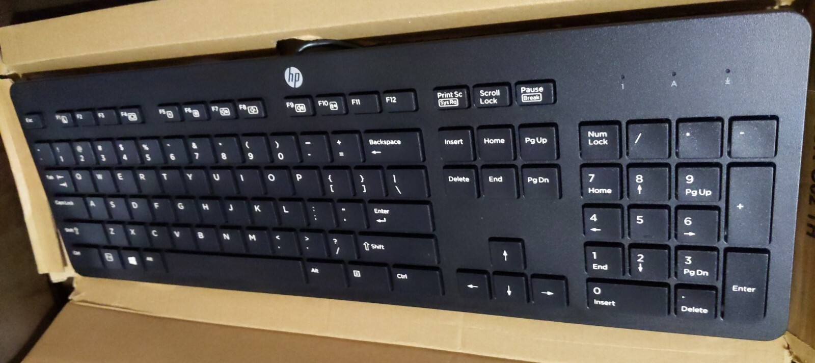 HP Slim Keyboard USB wireless HP HQ-TRE 71025 New in Box with dongle
