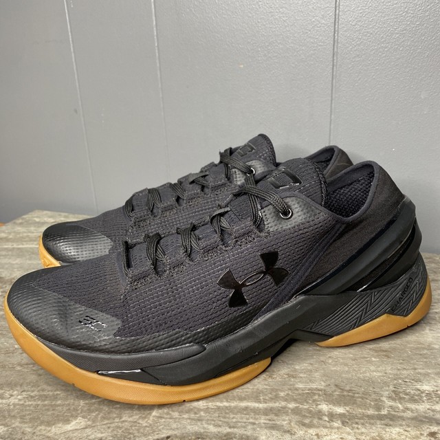 curry low top basketball shoes
