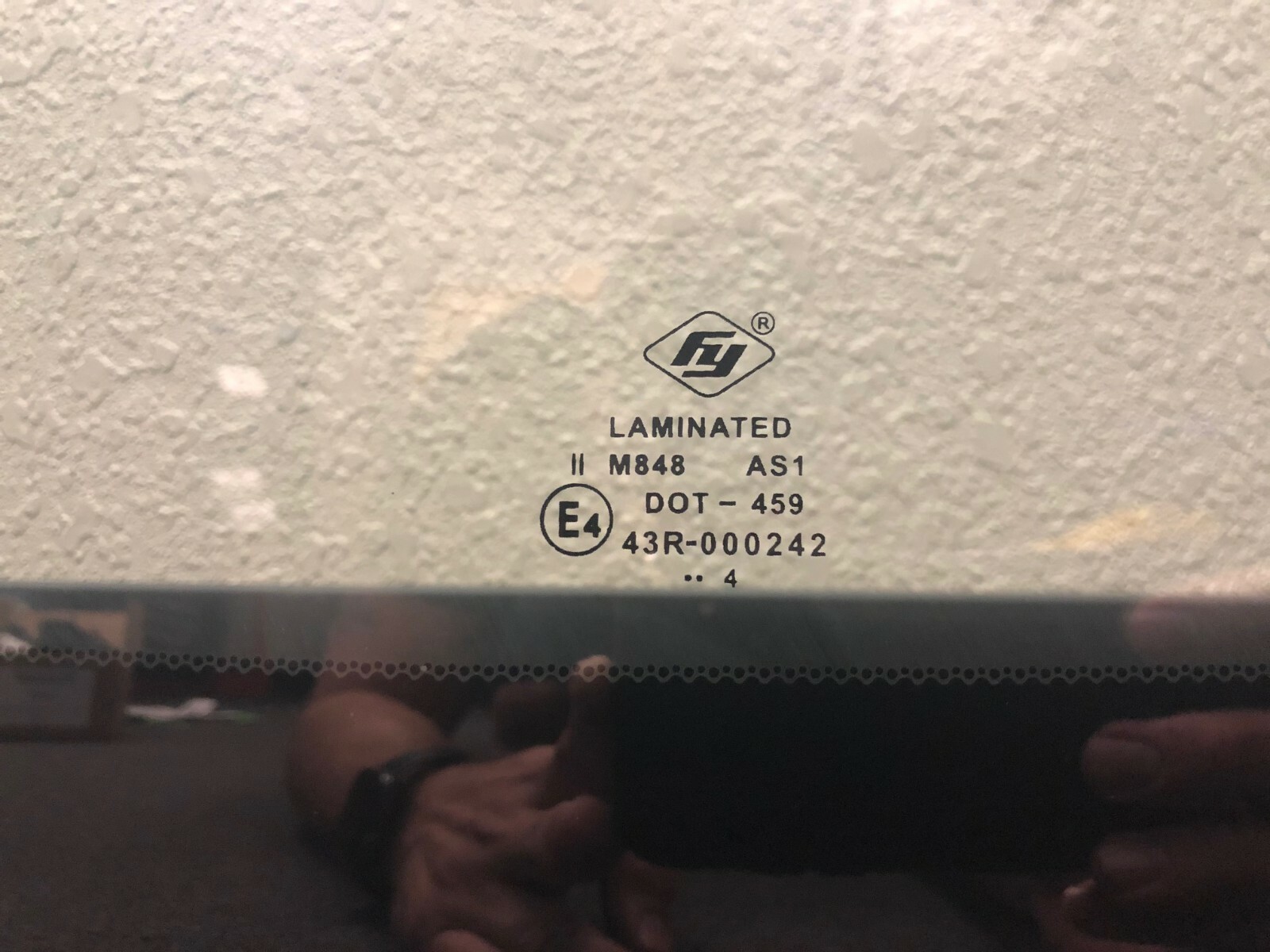 Aston Martin DB9 Coupe, Windshield Glass New Aftermarket
