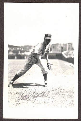 Vintage Tom Qualters Philadelphia Phillies Signed Photo Postcard