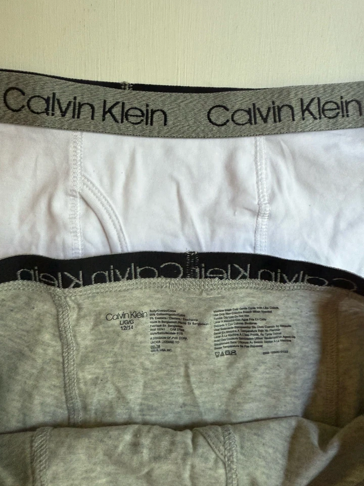 Calvin Klein 2 Pk Algodón Elástico Calzoncillos Boxer Niños Talla GRANDE 12/14 Blanco y Negro Foto 2 de 3