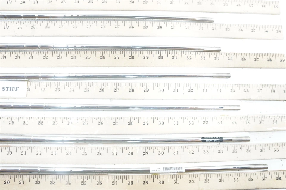 True Temper Dynamic Gold Amt Black S300 34"-37.25" 6Pc Iron Shaft Set 1126199 - Image 4 of 4