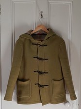 Women's Montgomery short duffle coat in green
