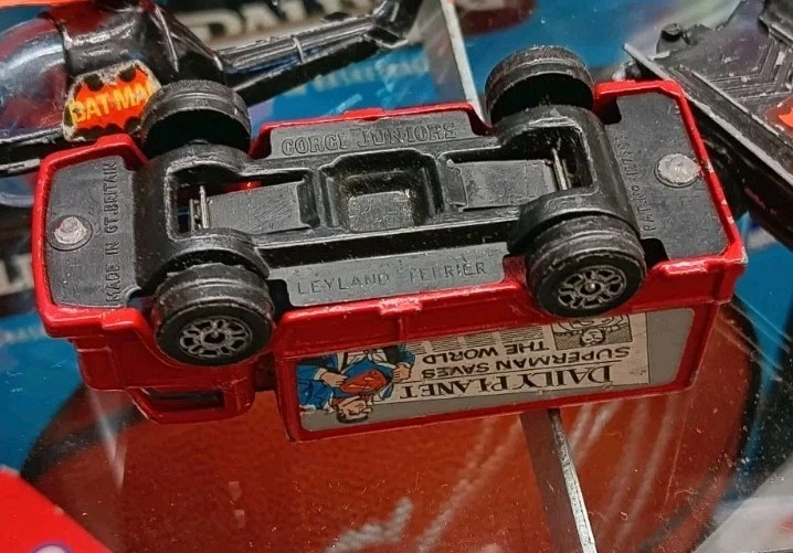 VINTAGE CORGI  TRUCK JUNIORS BRITAIN DAILY PLANET SUPERMAN DIE CASt - Image 4 of 4