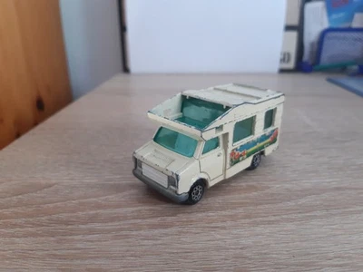 Fourgon Camping Car (1/67) Beige - Majorette - N°224-259 - Photo 1/4