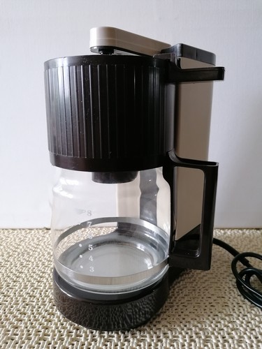 DDR Kaffeemaschine Kaffee - Teeautomat K 109 800Watt - Bild 9 von 13