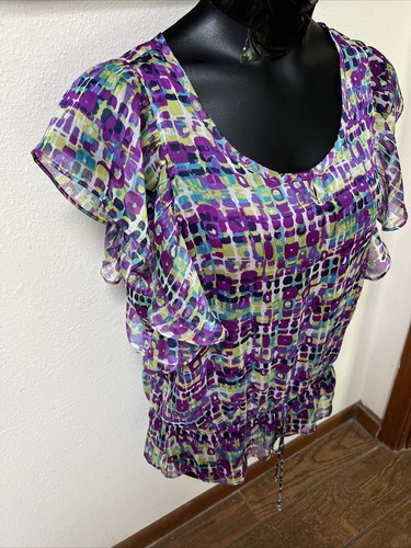 NWT FASHION BUG Sheer Blouse Purple Green Flutter Slv Peplum Elastic Waist Sz S - Picture 3 of 15