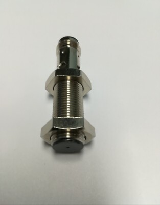 induktiver Näherungsschalter proximity sensor M12 Omron E2B-M12KS04-M1-B1-20