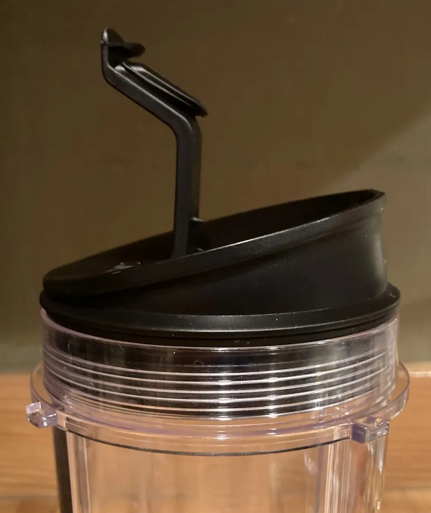 Nutri Ninja Blender Cup & Black Flip Top Drink Through Lid 24 oz Shake Bottle