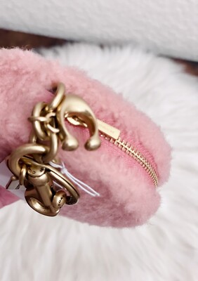 COACH CO226 Pink Shearling Round Coin Case Bag Charm Key Ring Calf