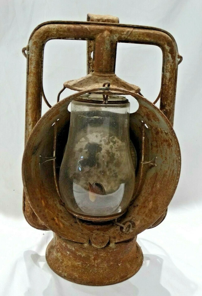 Vintage Kerosene STAR HEADLIGHT & LANTERN CO. INSPECTORS LAMP