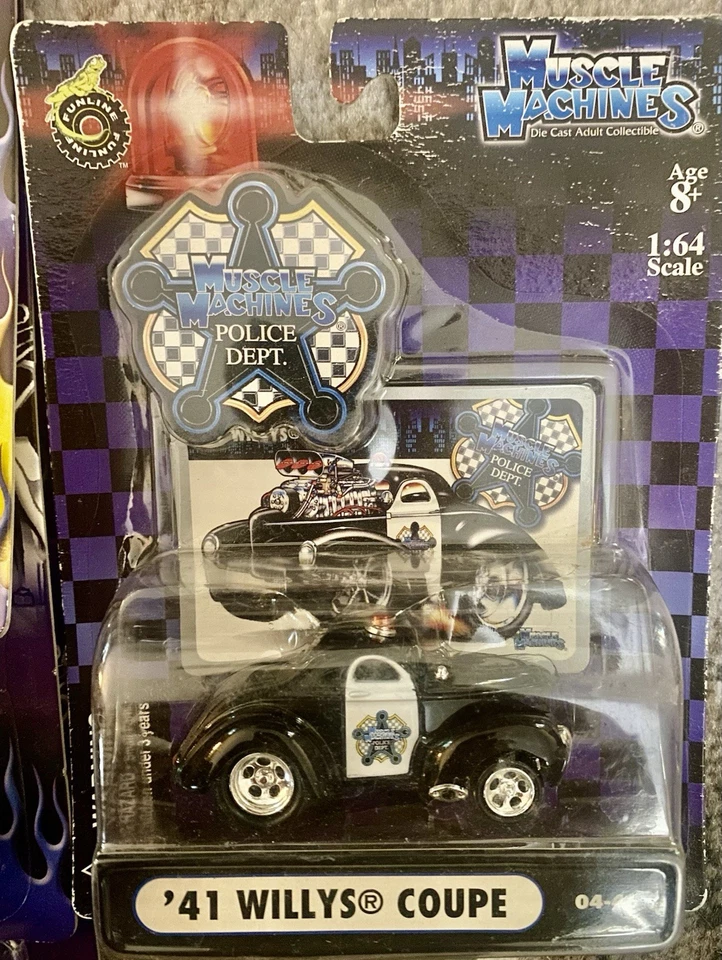 Muscle Machines 40/41 Willys PU, cantidad 4, colores amarillo, dorado, verde azulado, 1 policía Foto 2 de 4