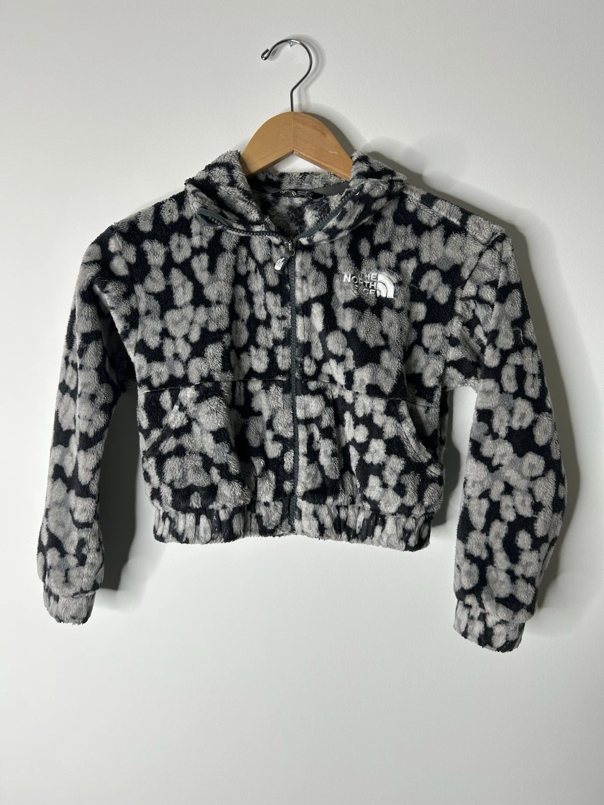 The North Face Jacket Girls Small 7/8 Gray Leopard Zip Up Outdoor