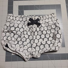 Old Navy Girls Bloomers Brief Diaper Cover For Babies 12 To 18 Months