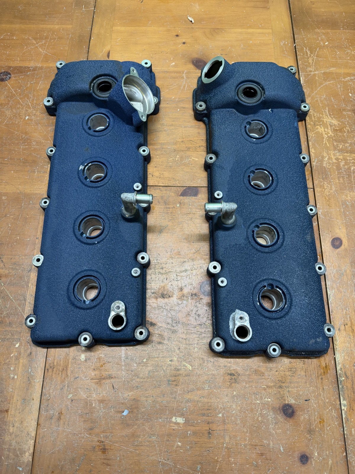 2004-2011 Maserati Quattroporte Left & Right Engine Cylinder Head Cover OEM