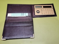 VINTAGE GULF OIL WALLET CARD HOLDER CALCULATOR - NOS
