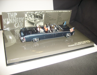 ミニカー MINICHAMPS THE KENNEDY CAR Presidential Parade Vehicle X-100 The 'Kennedy' Car Germany