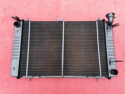 Opel Commodore B Wasserkühler Automatik oder Schalter Kühler im Tausch ! - Bild 1 von 4