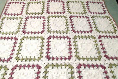 Crochet afghan throw lap blanket Purple Green White Granny Hearts ~ 40'' x 60''