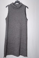 Zara Knit Ladies Short Black And White Sleeveless Jumper Dress Size S