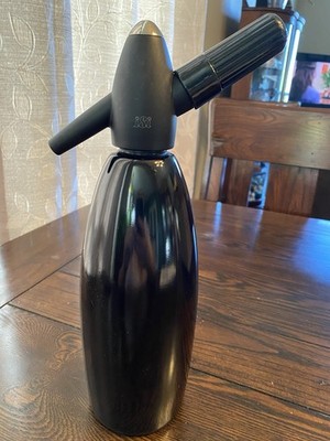 iSi Soda Water Siphon Seltzer Dispenser ~ 1 Liter ~ Jet Black