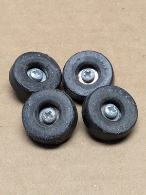 Husqvarna Viking Replacement Rubber Feet Model 64 40 (Lot of 4) with Screws