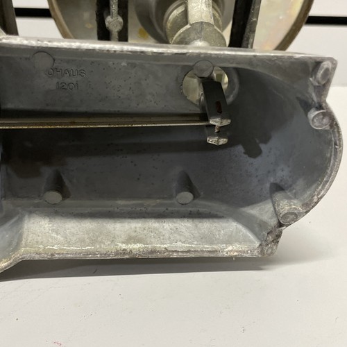 VINTAGE OHAUS HARVARD TRIPLE BALANCE Beam SCALES 2kg Capacity 5lb, 2kg/5lb Red - Picture 24 of 24