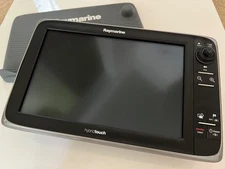 Raymarine e125 12.1" HybridTouch Multifunction Display (MFD)