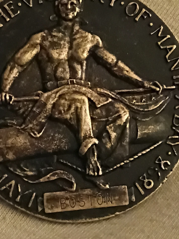 1898 年乔治·杜威胜利马尼拉湾西班牙裔美国战争奖章丹尼尔·法国 — 第 4/4 张图片