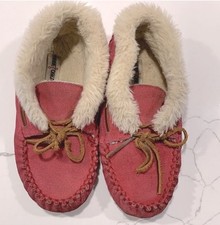 Minnetonka Girls Pink Leather Cream Faux Fur Lined Ankle Winter Slippers Size 3