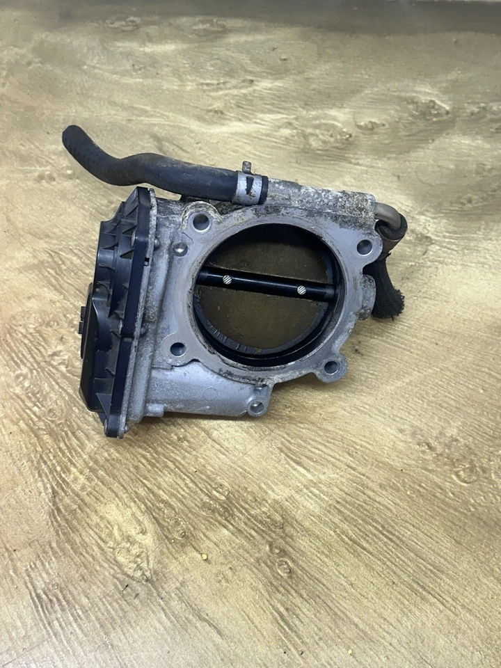 2007-2017 Lexus LS460 ls460L LS600h GS460 Genuine Throttle Body 22030-38010 OEM - Image 3 of 4